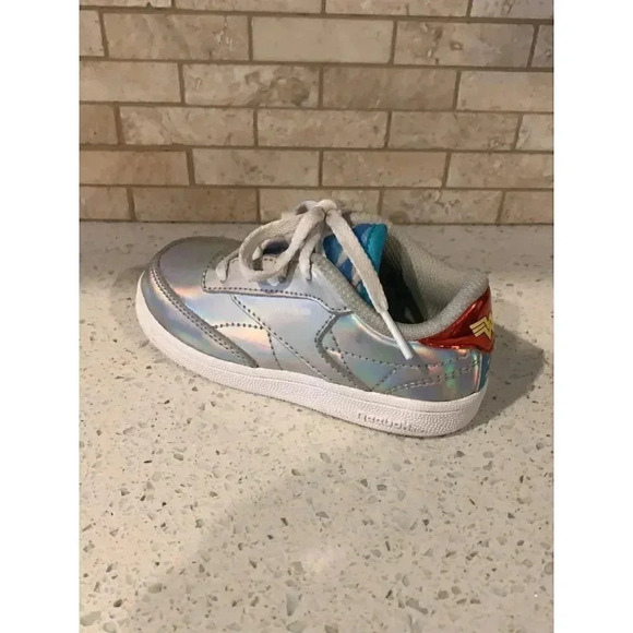 Reebox X Wonder kids 84 DC‎ Comics Colab  b34 - Picture 10 of 11